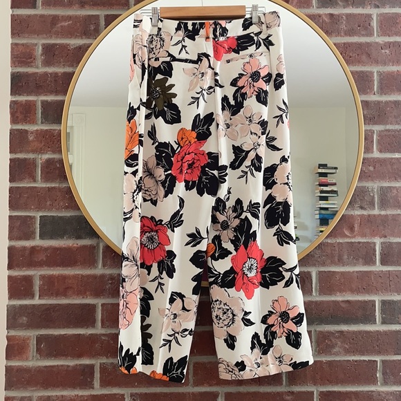 Floral print Ann Taylor Factory pants - Picture 2 of 5